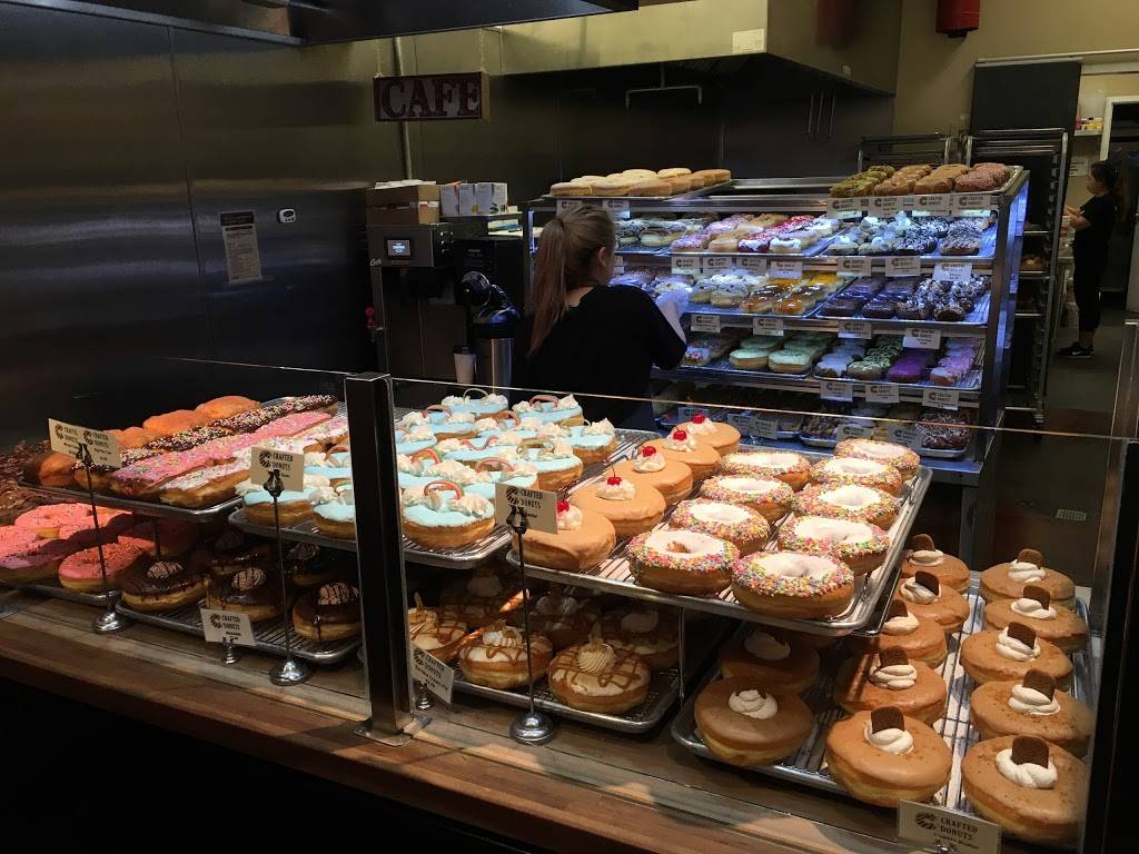 OC Crafted Donuts | restaurant | 18011 Newhope St, Fountain Valley, CA 92708, USA | 7142773656 OR +1 714-277-3656