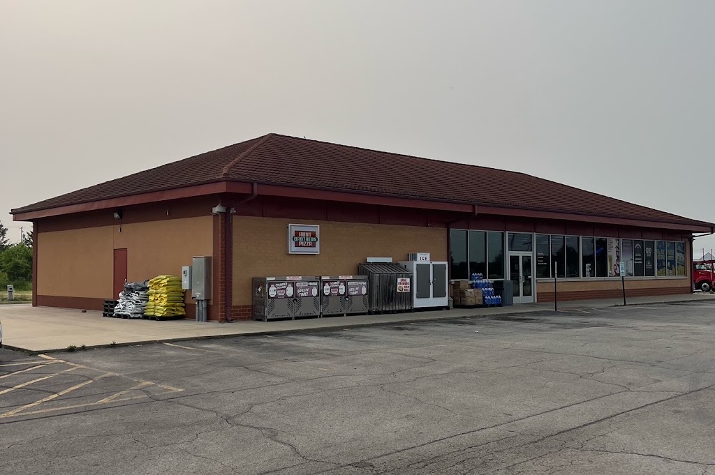 Hunt Brothers Pizza | restaurant | 2922 E 24th Rd, Marseilles, IL 61341, USA | 8157954700 OR +1 815-795-4700