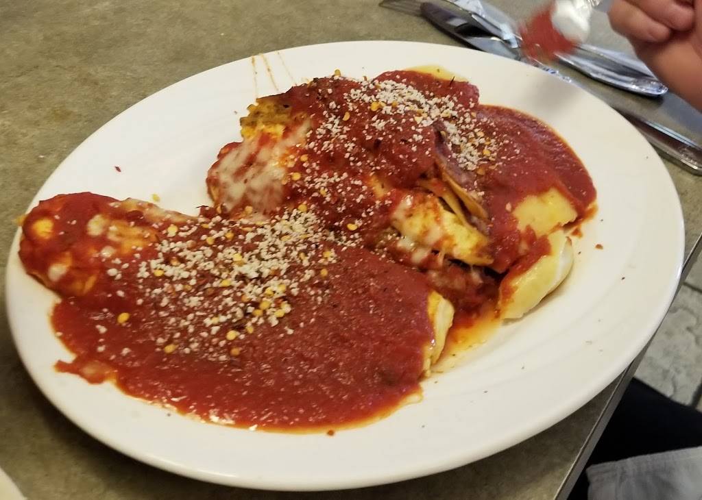 Tuscany Square | restaurant | 3470 Wilmington Rd, New Castle, PA 16105, USA | 7246540365 OR +1 724-654-0365