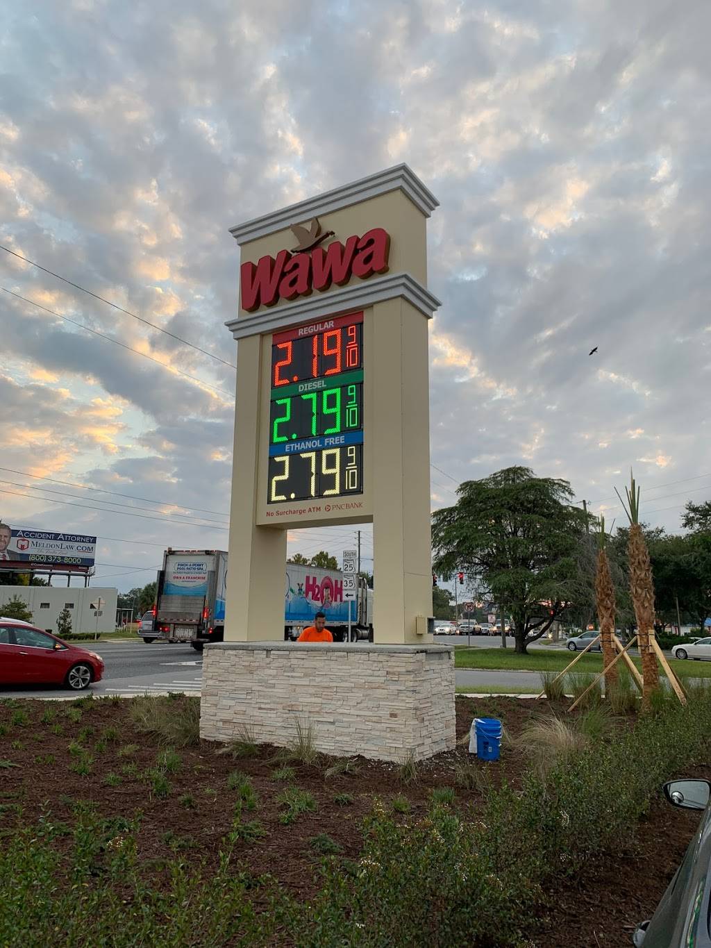 Wawa | cafe | 5726 SE Abshier Blvd, Belleview, FL 34420, USA | 3523649799 OR +1 352-364-9799