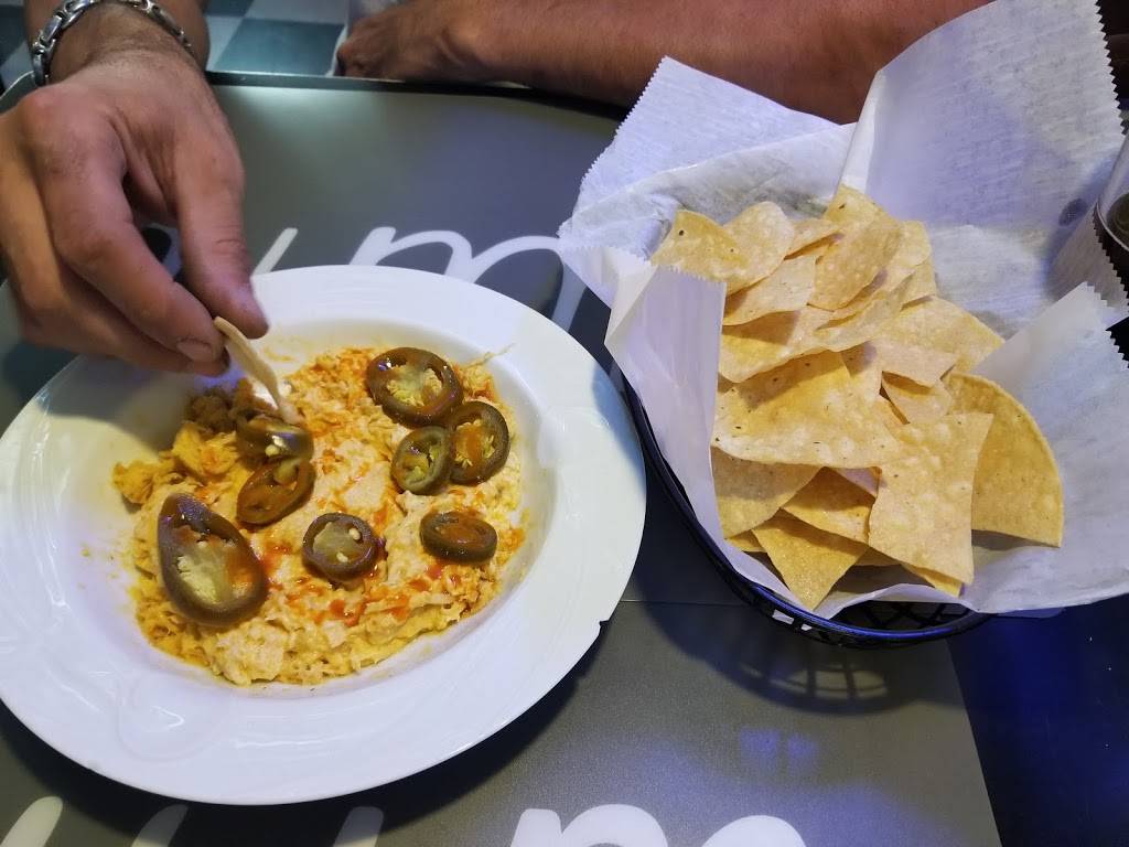 Howards Cafe | restaurant | E Taggart St, East Palestine, OH 44413, USA | 3308866109 OR +1 330-886-6109