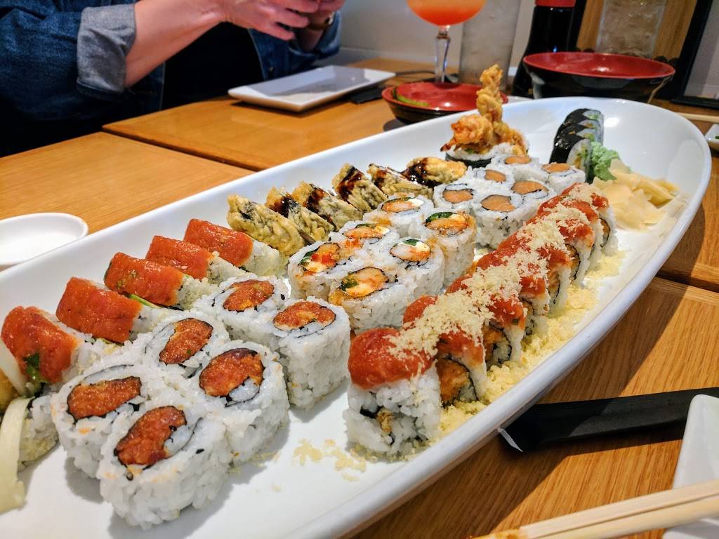 Hiro 88 Haymarket | restaurant | 601 R St #100, Lincoln, NE 68508, USA | 4022619388 OR +1 402-261-9388