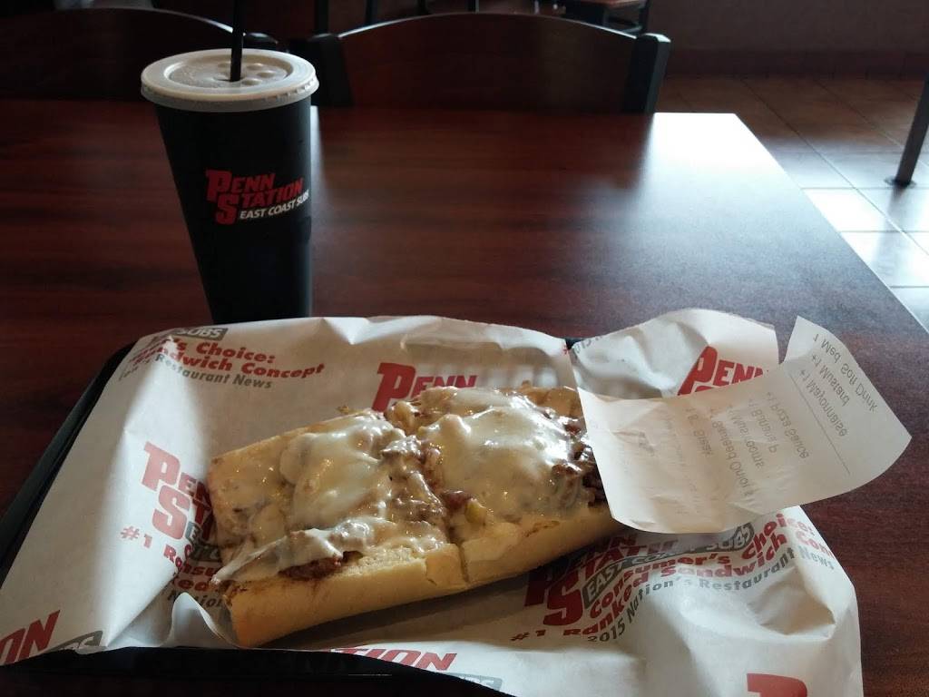 Penn Station East Coast Subs | meal takeaway | 17676 W 13 Mile Rd, Beverly Hills, MI 48025, USA | 2484333200 OR +1 248-433-3200