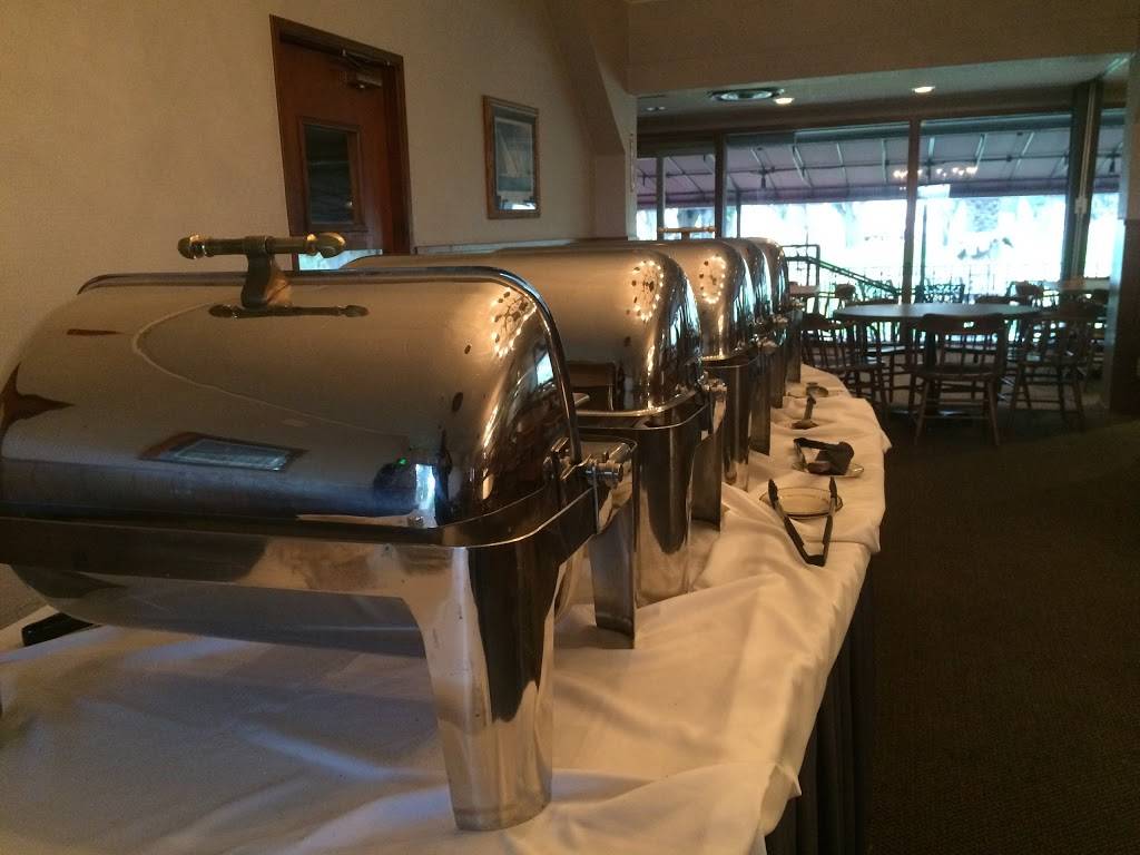 The Shipyard Portside Food and Drink | restaurant | 2305 W Washington St, Stockton, CA 95203, USA | 2098158668 OR +1 209-815-8668