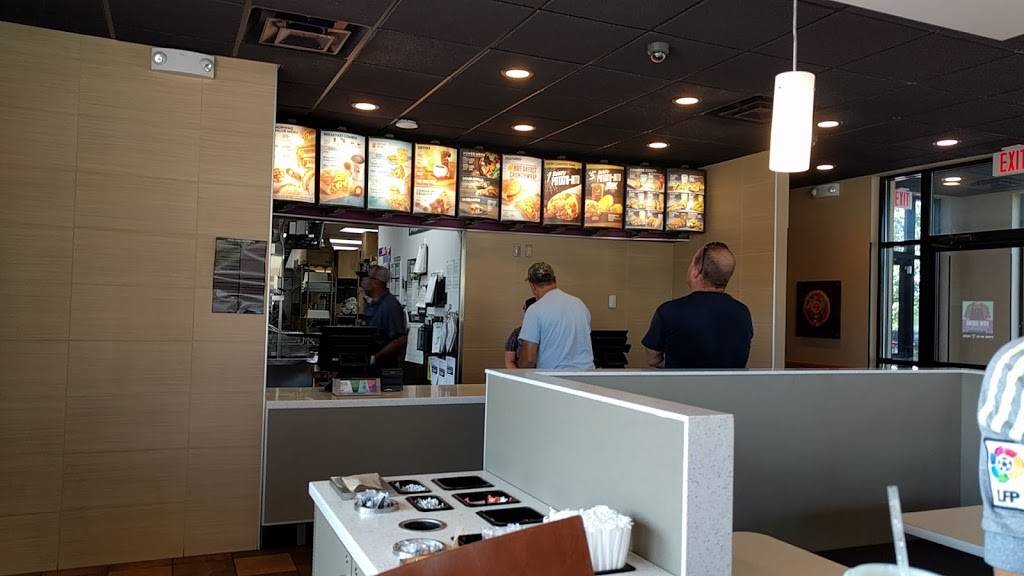 Taco Bell | meal takeaway | 1887 E Sherman Blvd, Muskegon, MI 49444, USA | 2317375129 OR +1 231-737-5129