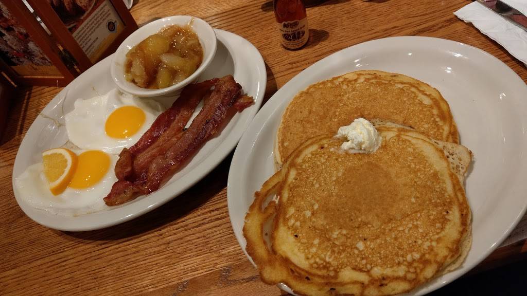 Cracker Barrel Old Country Store | restaurant | 407 Beltline Rd SW, Decatur, AL 35601, USA | 2563506263 OR +1 256-350-6263