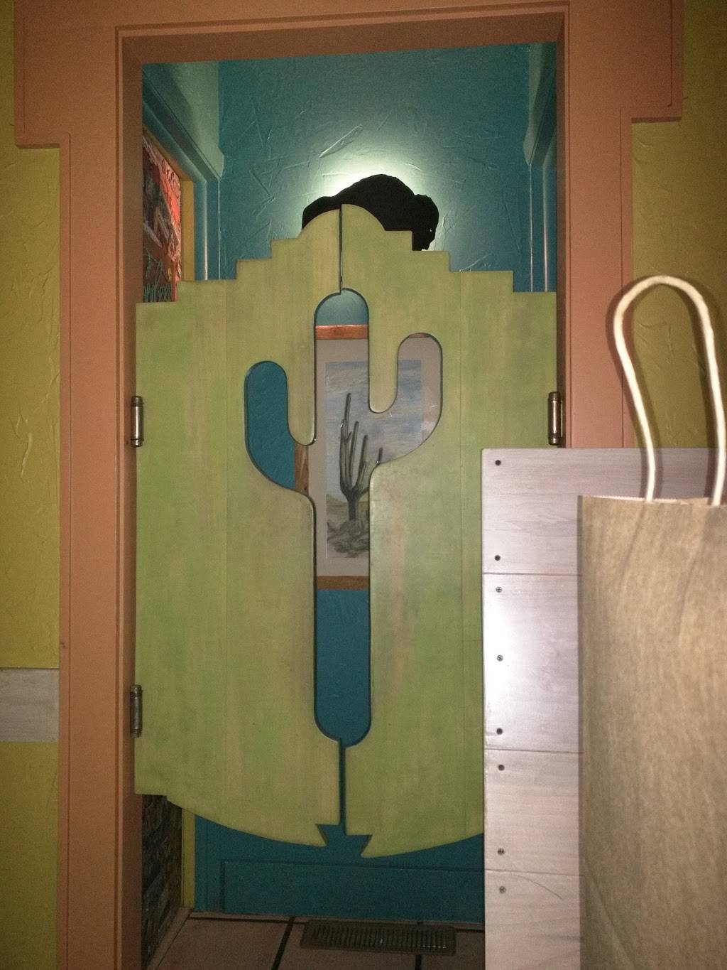 Coyote Blue Tex Mex Cafe | restaurant | 1960 Saybrook Rd, Middletown, CT 06457, USA | 8603452403 OR +1 860-345-2403