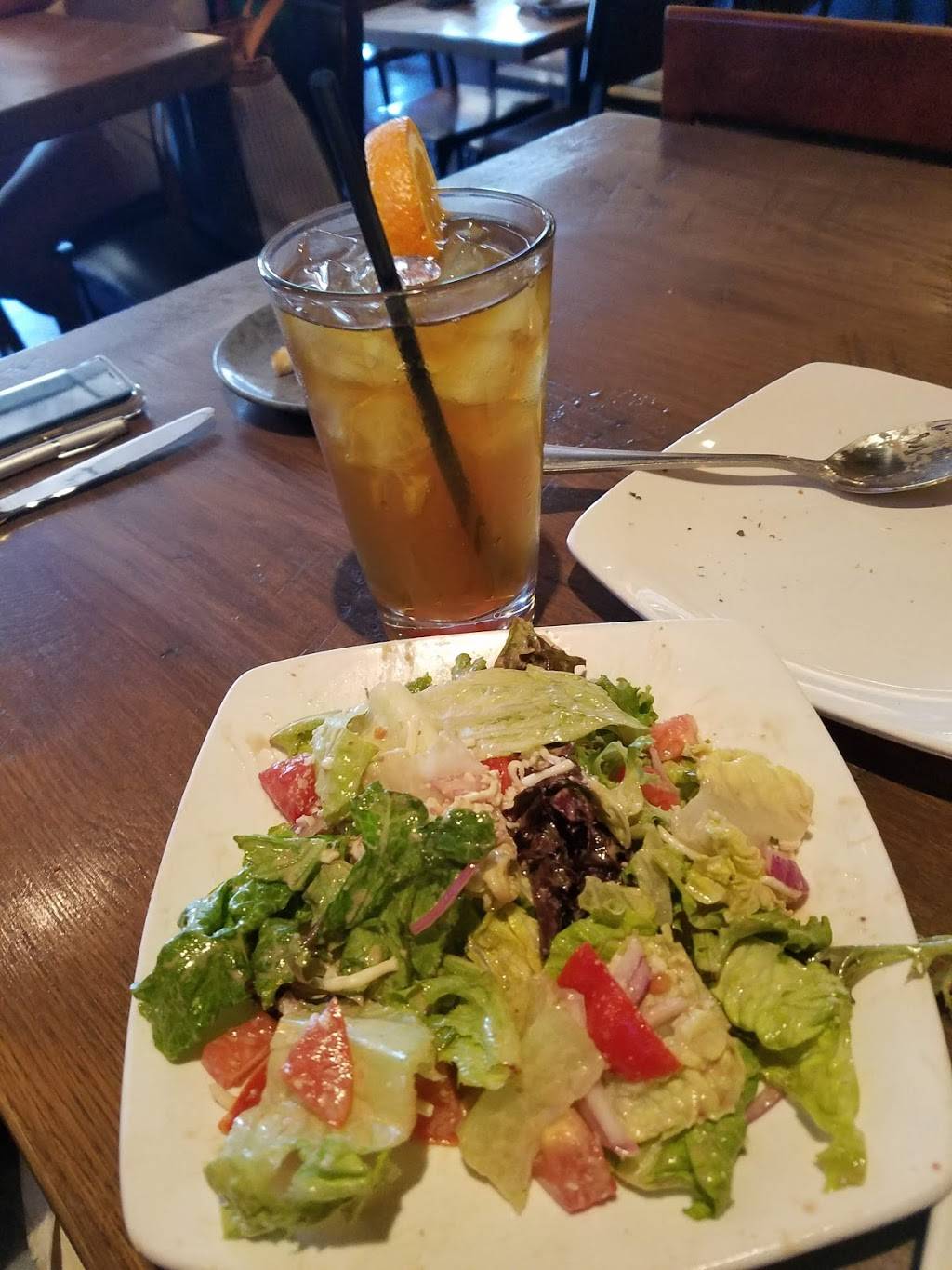 Tresinos | restaurant | 36068 Hidden Springs Rd, Wildomar, CA 92595, USA | 9516786900 OR +1 951-678-6900