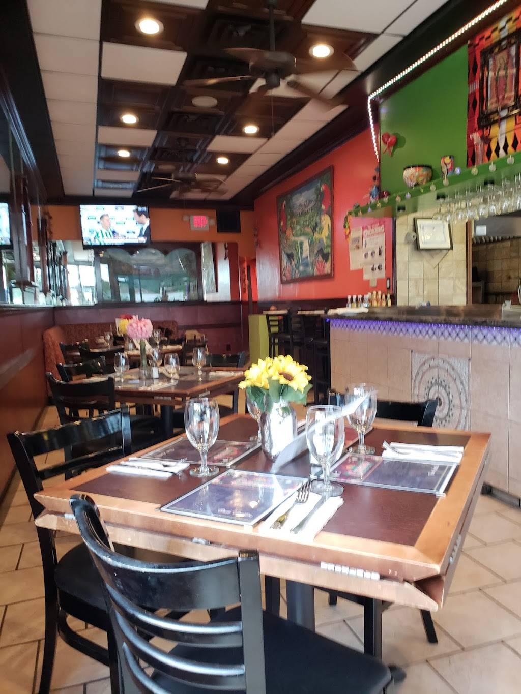 Cancun Mexican Grill | restaurant | 716 Broadway, Massapequa, NY 11758, USA | 5165907755 OR +1 516-590-7755