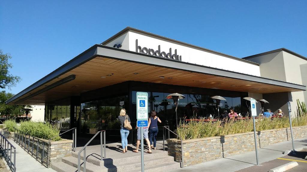 Hopdoddy Burger Bar | restaurant | 11055 N Scottsdale Rd, Scottsdale, AZ 85254, USA | 4803482337 OR +1 480-348-2337