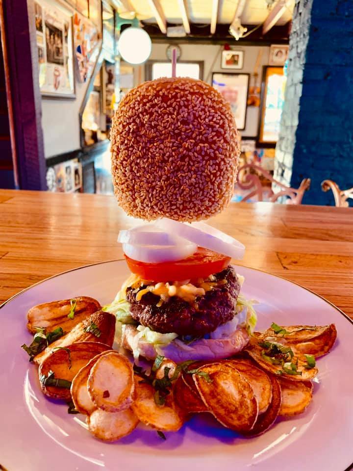 Dark Star Saloon & Cafe | restaurant | 303 Fauquier St, Fredericksburg, VA 22401, USA | 5403611987 OR +1 540-361-1987