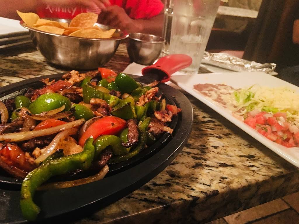 Plaza Azteca | restaurant | 153 S Gulph Rd, King of Prussia, PA 19406, USA | 6102651170 OR +1 610-265-1170