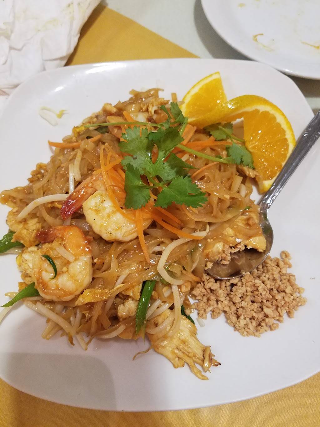 SUKHOTHAI RESTAURANT | restaurant | 1433 Main St, Watsonville, CA 95076, USA | 8317618509 OR +1 831-761-8509