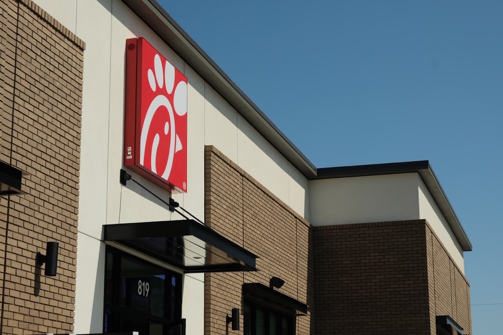 Chick-fil-A | restaurant | 819 W Carson St, Torrance, CA 90502, USA | 3108707047 OR +1 310-870-7047