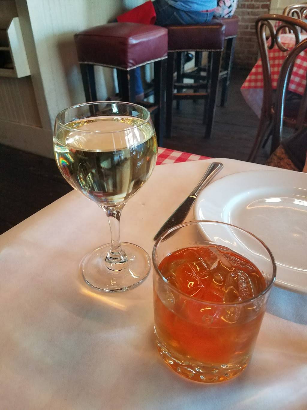 Jones | restaurant | 7205 Santa Monica Blvd, West Hollywood, CA 90046, USA | 3238501726 OR +1 323-850-1726