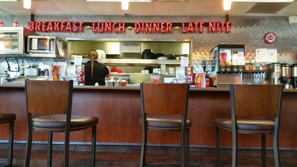 Dennys | restaurant | 1078 Glenwood Ave, Oneida, NY 13421, USA | 3153636285 OR +1 315-363-6285