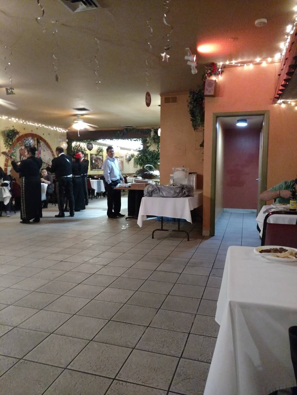 Cervantes Restaurant | restaurant | 3318 S Mill Ave, Tempe, AZ 85282, USA | 4809219113 OR +1 480-921-9113