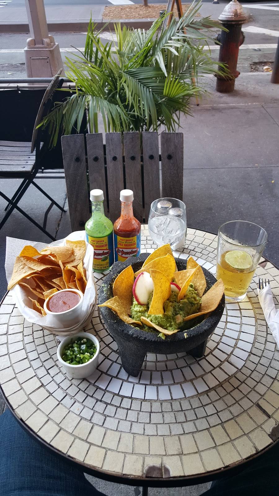 Móle | restaurant | 5131, 57 Jane St, New York, NY 10014, USA | 2122067559 OR +1 212-206-7559