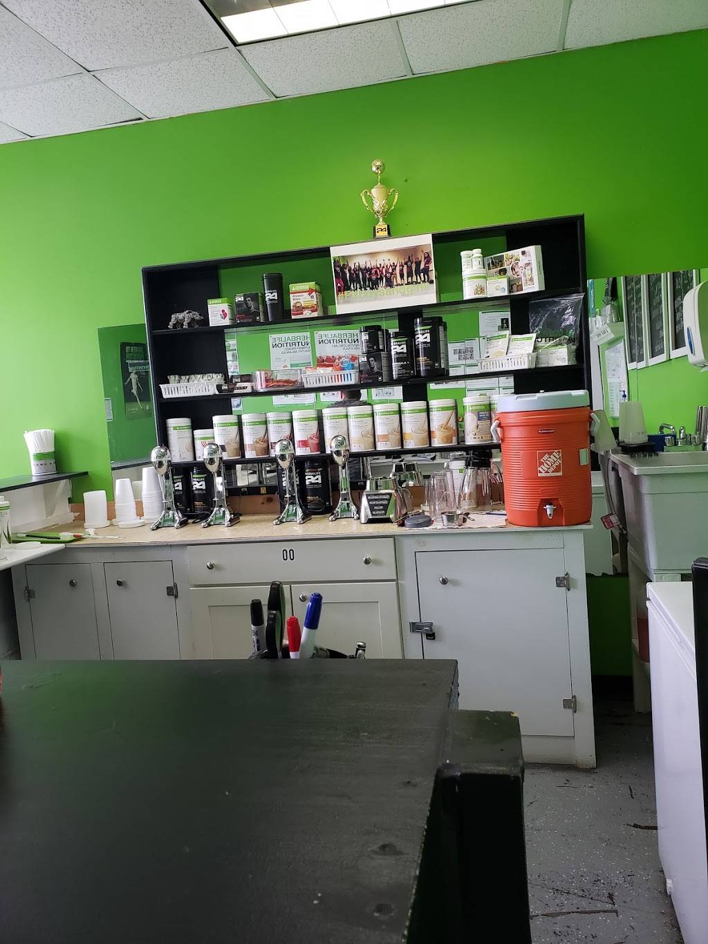 Knightdale Crossing Shopping Center | shopping mall | 7126 Knightdale Blvd, Knightdale, NC 27545, USA | 9198318189 OR +1 919-831-8189