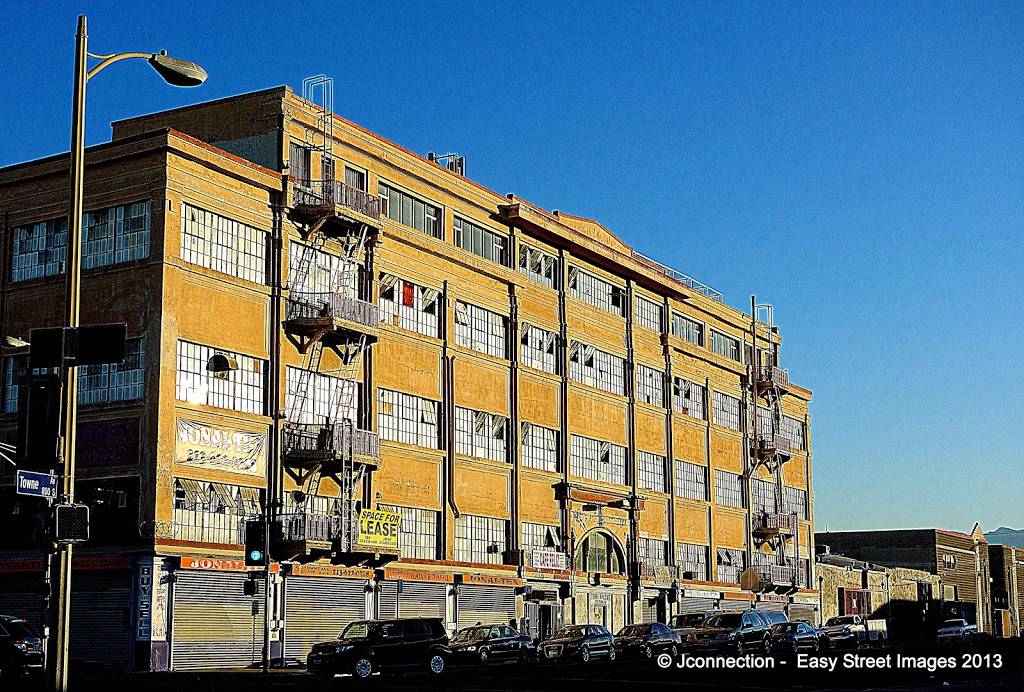 Cafe Feliz | meal takeaway | 799 Towne Ave, Los Angeles, CA 90021, USA | 2136237840 OR +1 213-623-7840