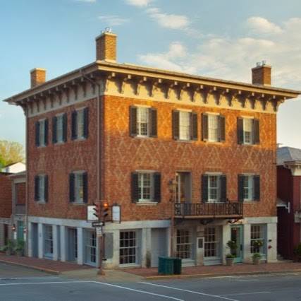 The Georges | restaurant | 11 N Main St, Lexington, VA 24450, USA | 5404632500 OR +1 540-463-2500