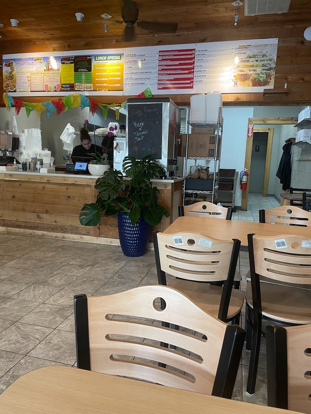 Tacos El Cunado 44th ST | restaurant | 2769 44th St SW, Wyoming, MI 49519, USA | 6166826003 OR +1 616-682-6003