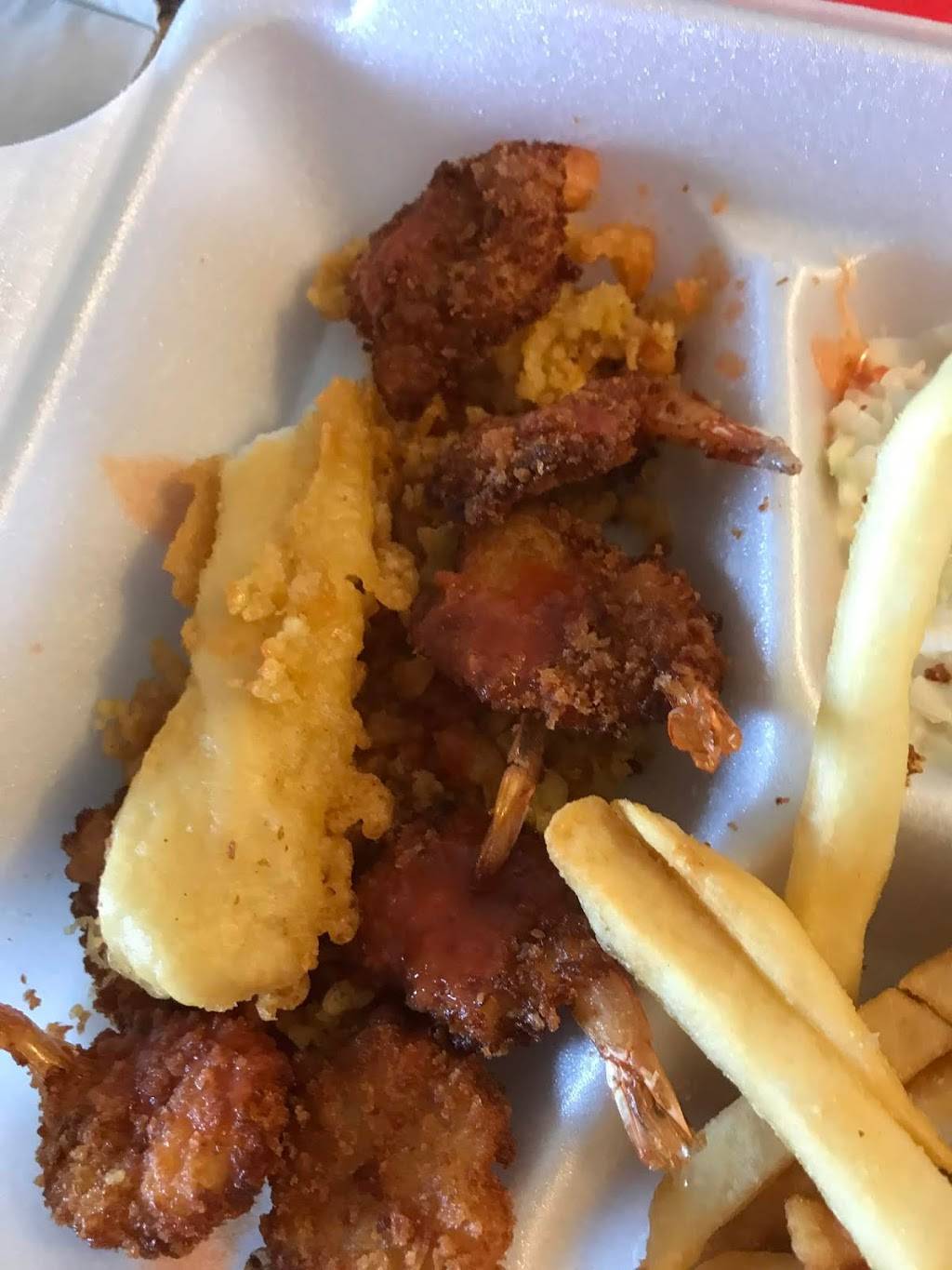 Captain Ds | restaurant | 245 E Andrew Johnson Hwy, Greeneville, TN 37745, USA | 4236396311 OR +1 423-639-6311