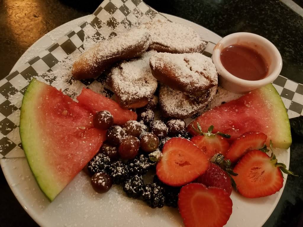 The Porch Restaurant & Bar | restaurant | 1815 K St, Sacramento, CA 95811, USA | 9164442423 OR +1 916-444-2423