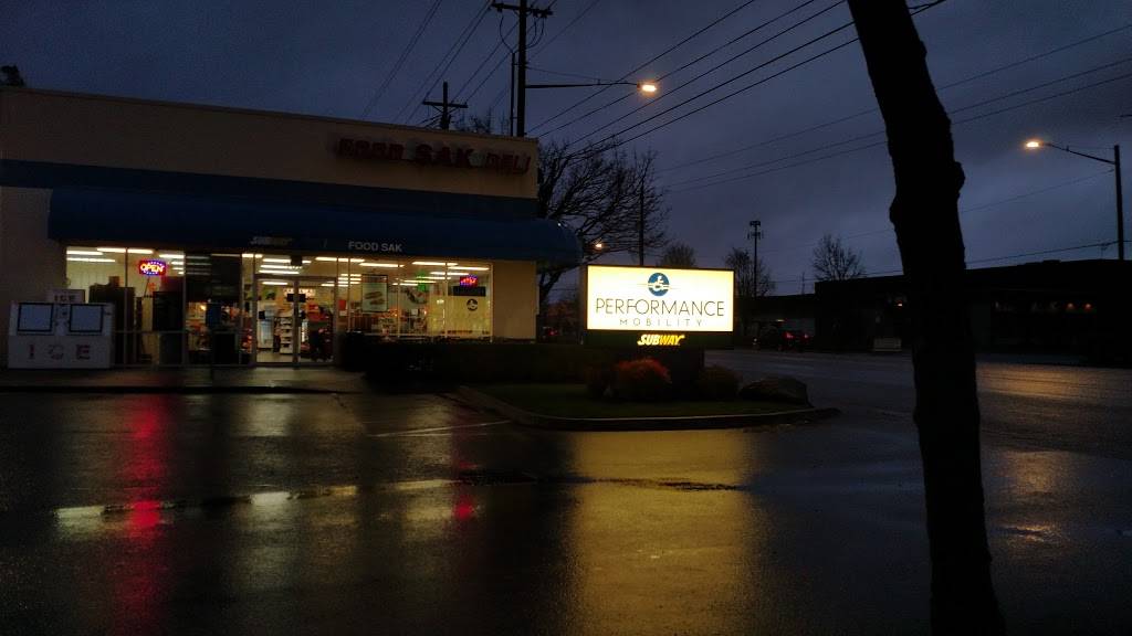 Subway | meal takeaway | 4325 NW Yeon Ave, Portland, OR 97210, USA | 5032952440 OR +1 503-295-2440