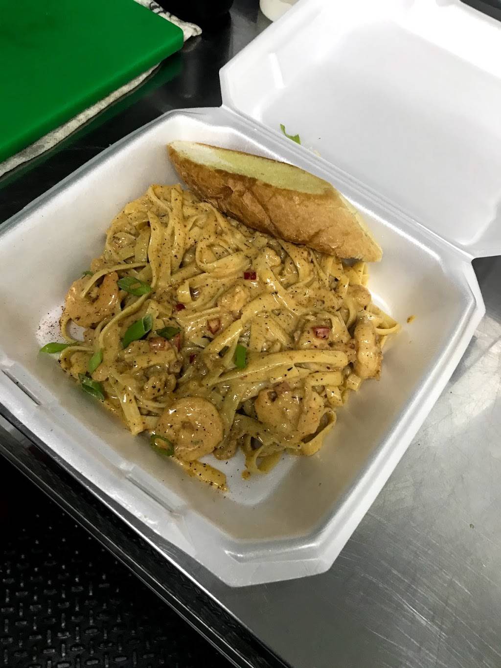 DoubleUpFoodTruck | restaurant | 1205 Almeda Genoa Rd, Houston, TX 77047, USA | 3462698901 OR +1 346-269-8901