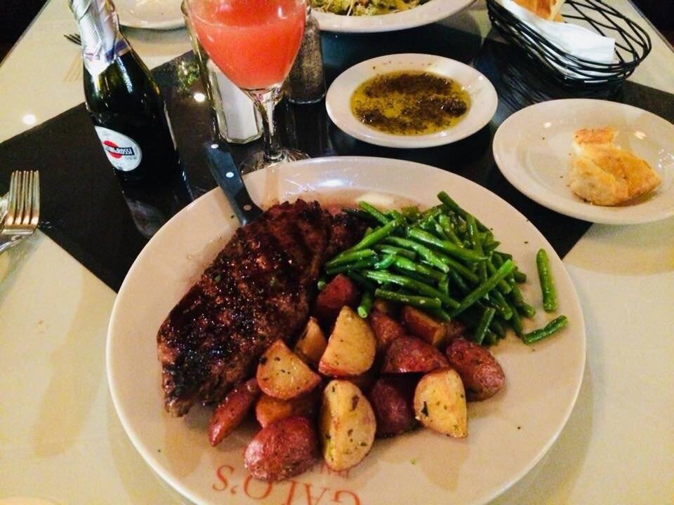 Galos Italian Grill | restaurant | 107 Garwood Rd, Richmond, IN 47374, USA | 7659739000 OR +1 765-973-9000