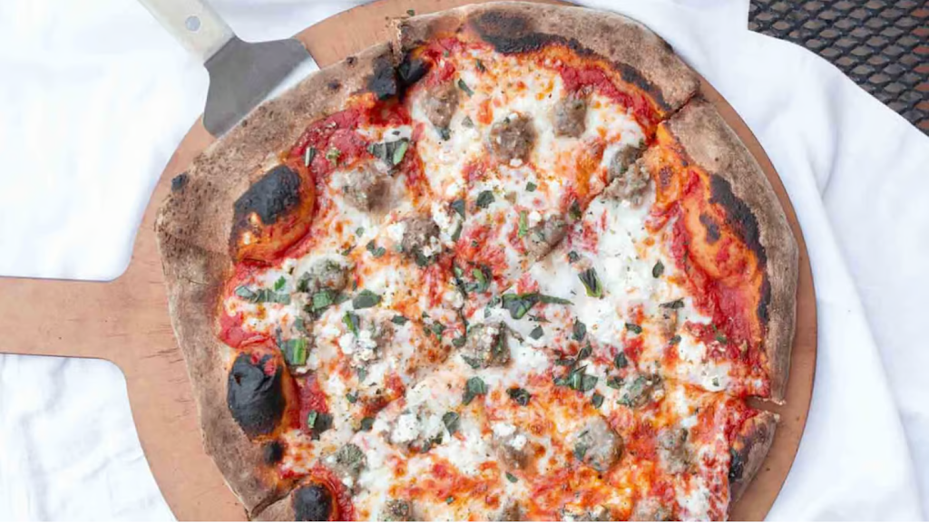 SLYCE Coal Fired Pizza Company | restaurant | 5500 N River Rd, Rosemont, IL 60018, USA | 8479287636 OR +1 847-928-7636