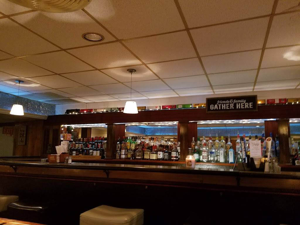 Maurys Tiny Cove & Maurs Bar | restaurant | 3908 Harrison Ave, Cincinnati, OH 45211, USA | 5136622683 OR +1 513-662-2683