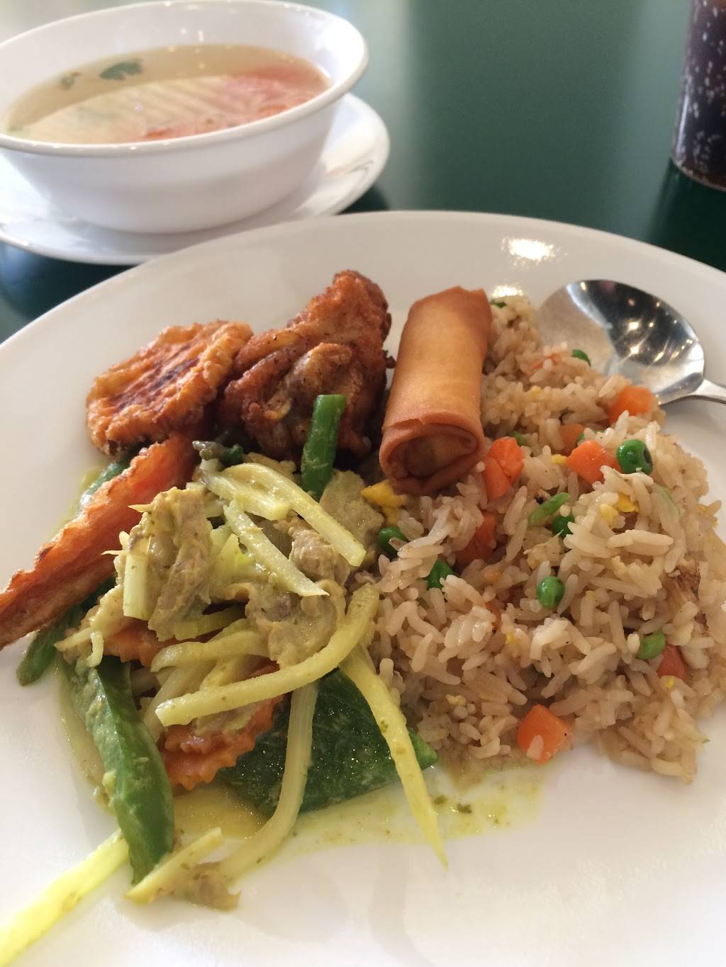 Lemon Grass Thai Kitchen | restaurant | 11106 Bloomingdale Ave, Riverview, FL 33578, USA | 8136540671 OR +1 813-654-0671