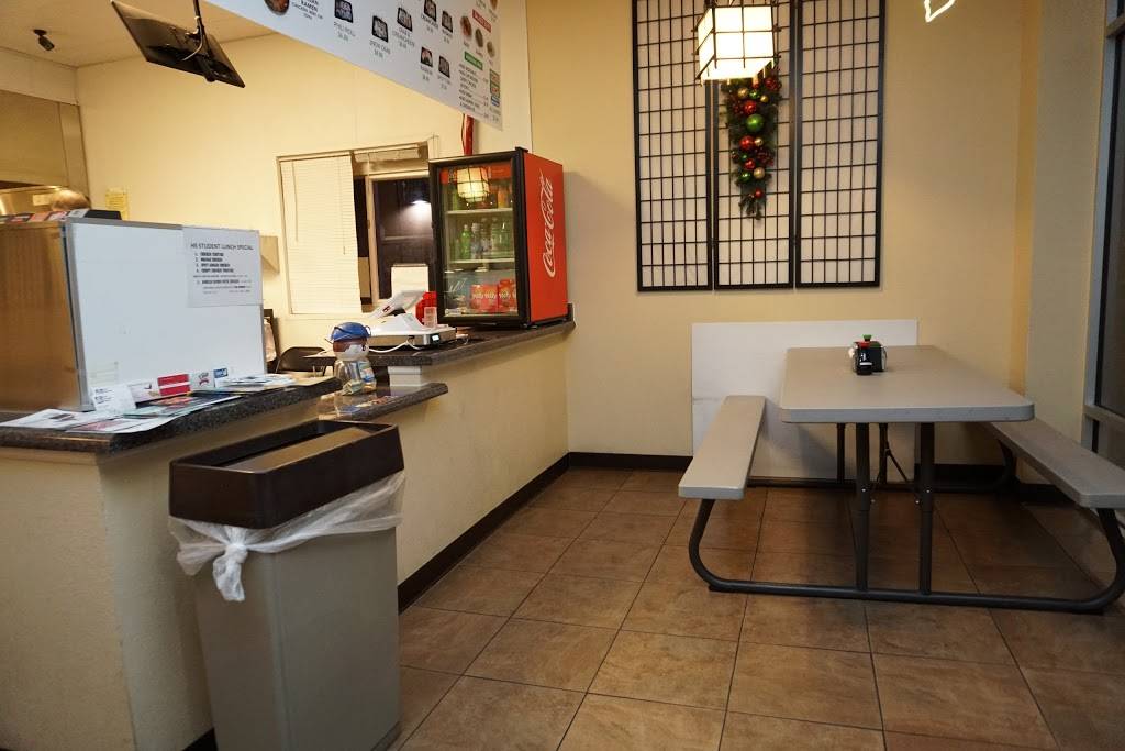 Yongs Bowl Teriyaki & Sushi | restaurant | 12430 Edgemere Blvd #210, El Paso, TX 79938, USA | 9158498806 OR +1 915-849-8806