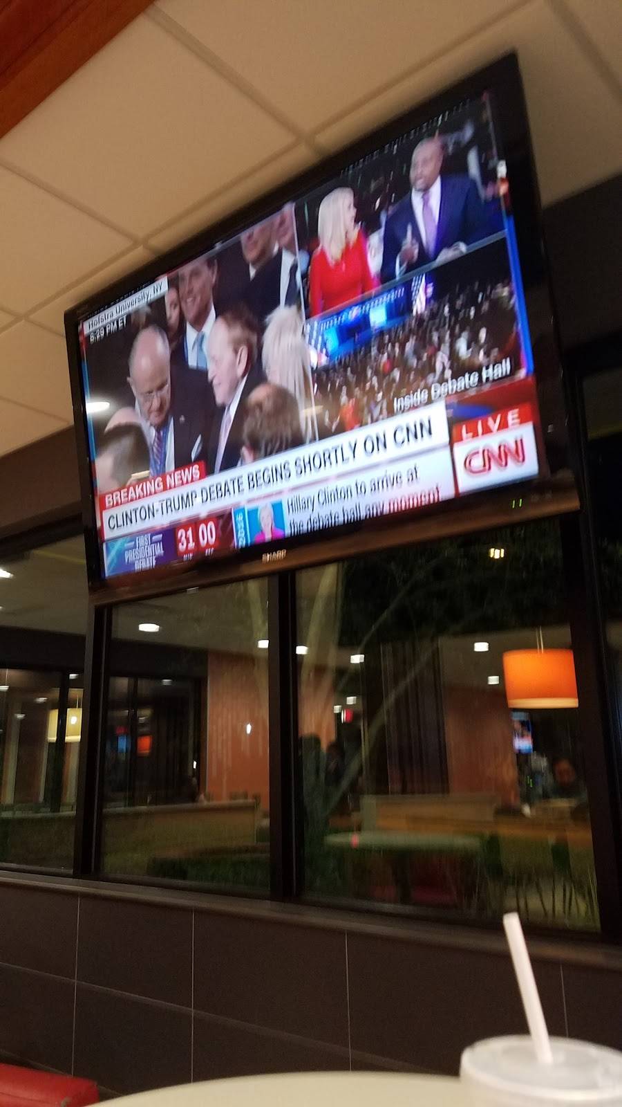 McDonalds | cafe | 2601 Paul Jones St, Great Lakes, IL 60088, USA | 8476898683 OR +1 847-689-8683