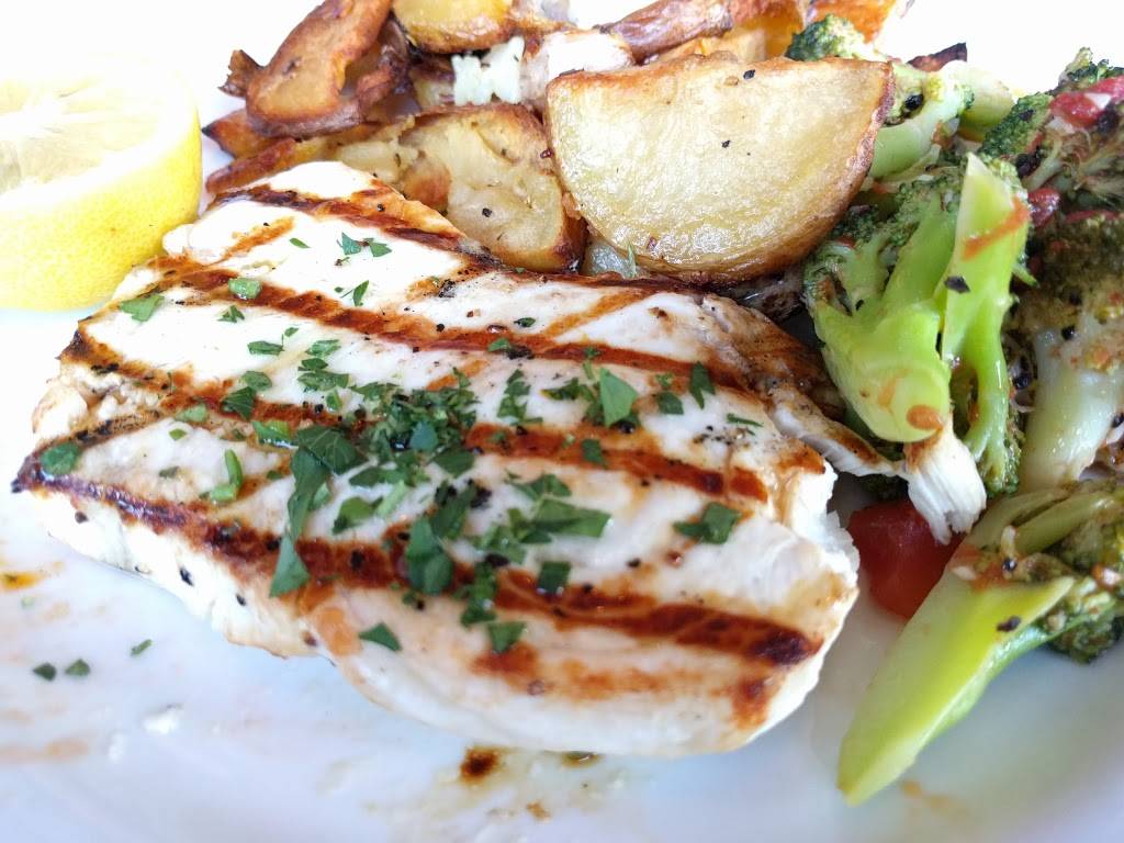 Seafood Peddler Restaurant and Fish Market | restaurant | 303 Johnson St, Sausalito, CA 94965, USA | 4153321492 OR +1 415-332-1492