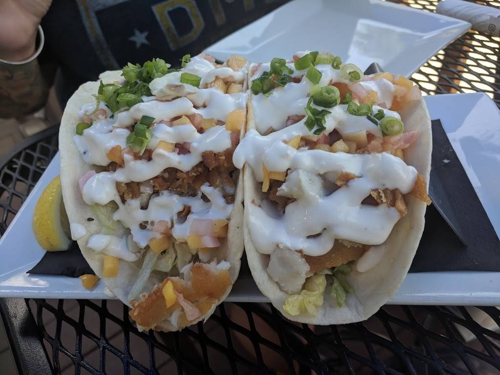 Lake George Beach Club | restaurant | 3 Montcalm St, Lake George, NY 12845, USA | 5186855418 OR +1 518-685-5418