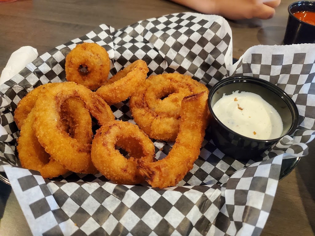 Fat Willys Carefree Hwy & Black Mountain Pkwy | restaurant | 34406 N Black Mountain Pkwy, Cave Creek, AZ 85331, USA | 4805344280 OR +1 480-534-4280