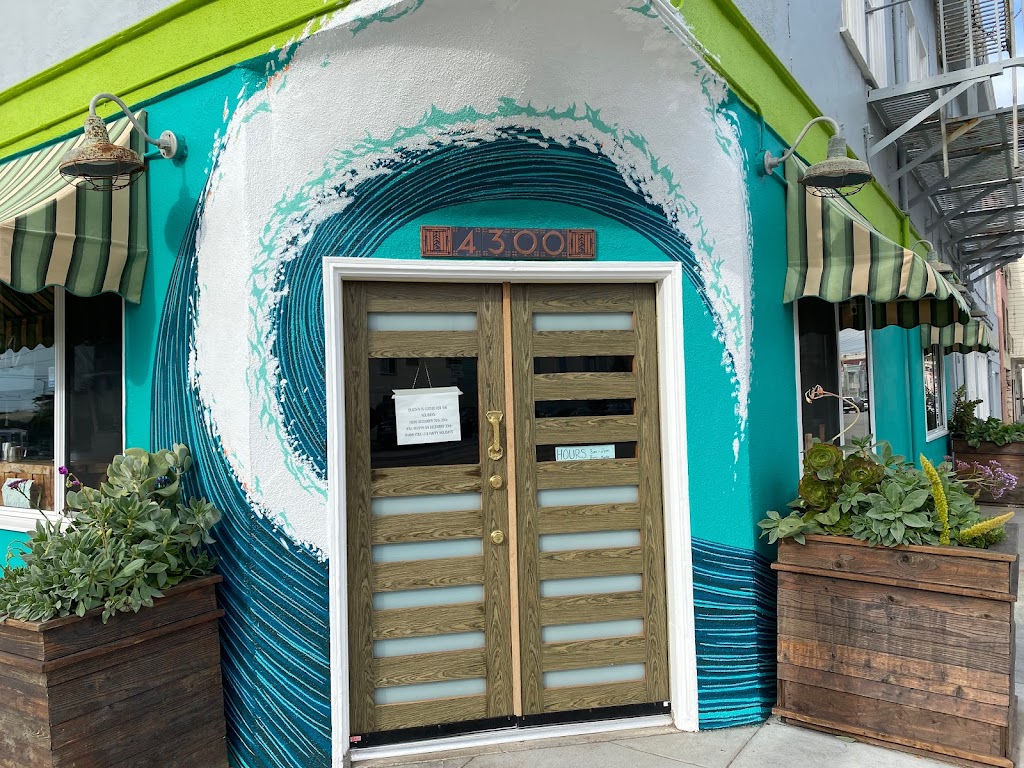 BeachN SF | restaurant | 4300 Judah St, San Francisco, CA 94122, USA | 4156824961 OR +1 415-682-4961