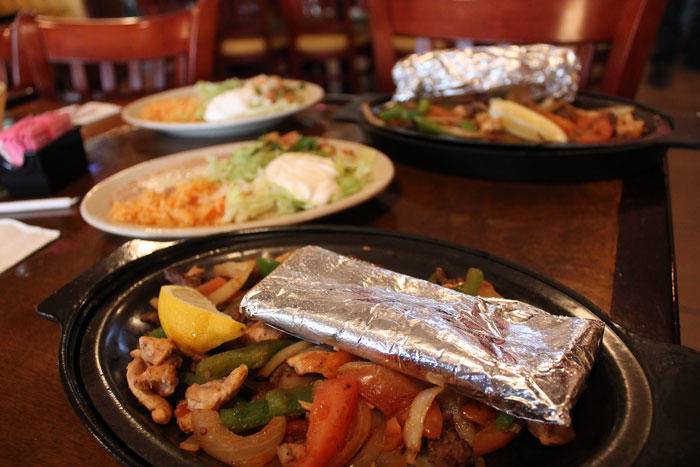 Puerto Vallarta Mexican Restaurant | restaurant | 741 Campbell Ln #125, Bowling Green, KY 42104, USA | 2707930007 OR +1 270-793-0007