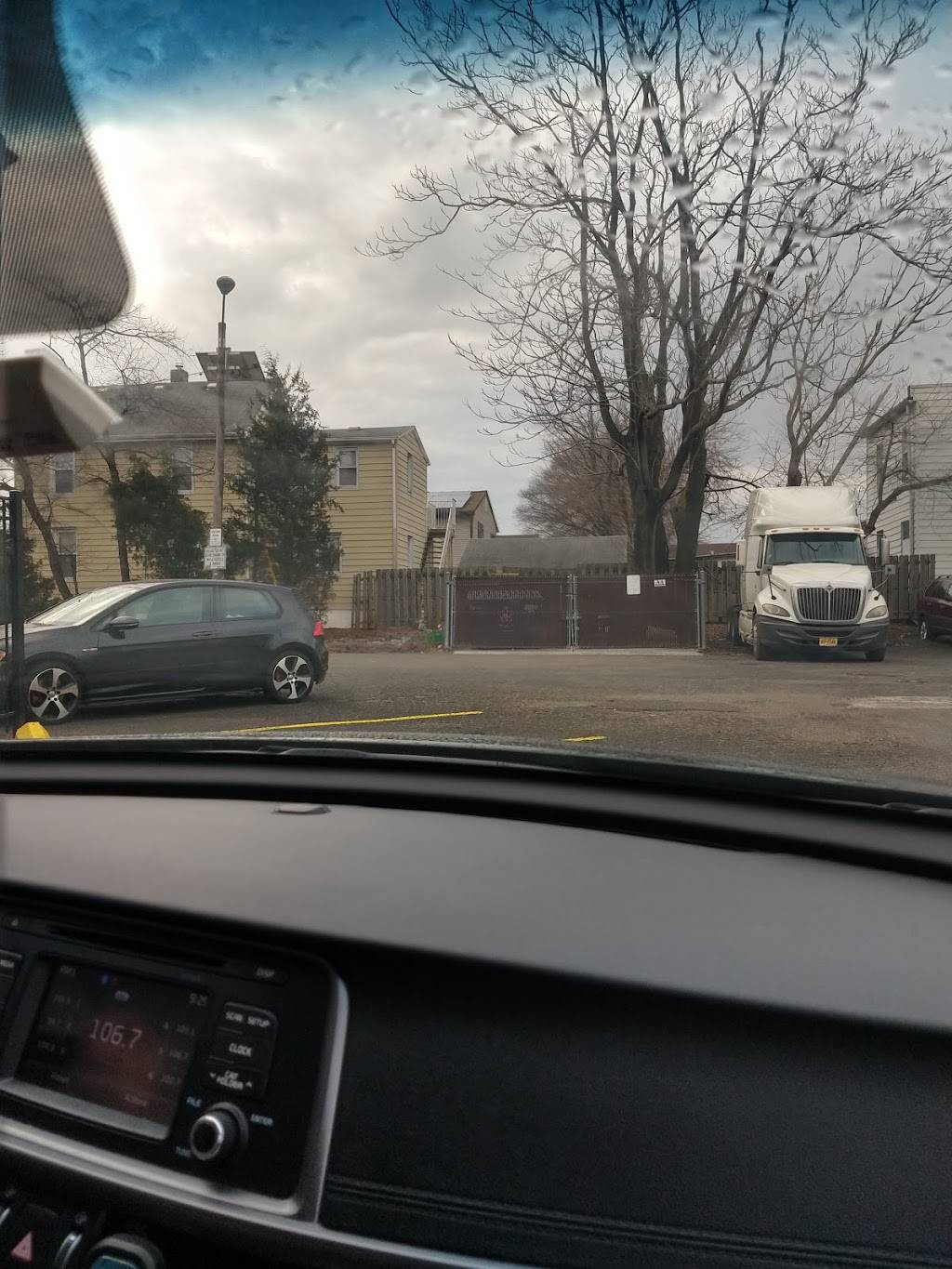 Gyros Corner | restaurant | 745 E Hazelwood Ave, Rahway, NJ 07065, USA | 7329344976 OR +1 732-934-4976