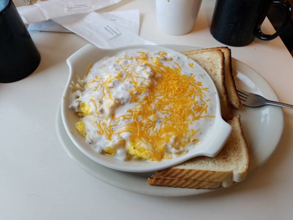 Piccadilly Lilly Airport Diner | restaurant | E2513 Co Rd JJ, Spring Green, WI 53588, USA | 6085833318 OR +1 608-583-3318