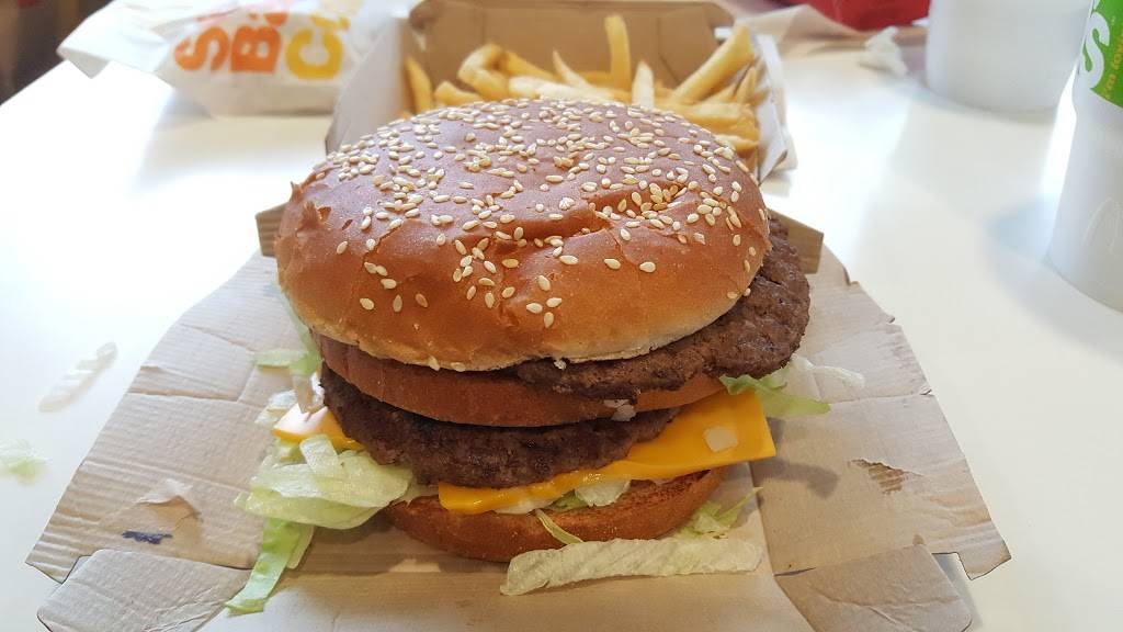 McDonalds | cafe | 1420 Eastern Blvd, Clarksville, IN 47129, USA | 8122827481 OR +1 812-282-7481