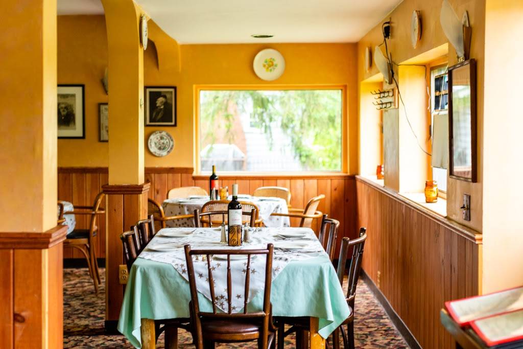 The Dead End Cafe and Pizzeria | restaurant | 5006 6 Main Street, Parksville, NY 12768, USA | 8452920400 OR +1 845-292-0400