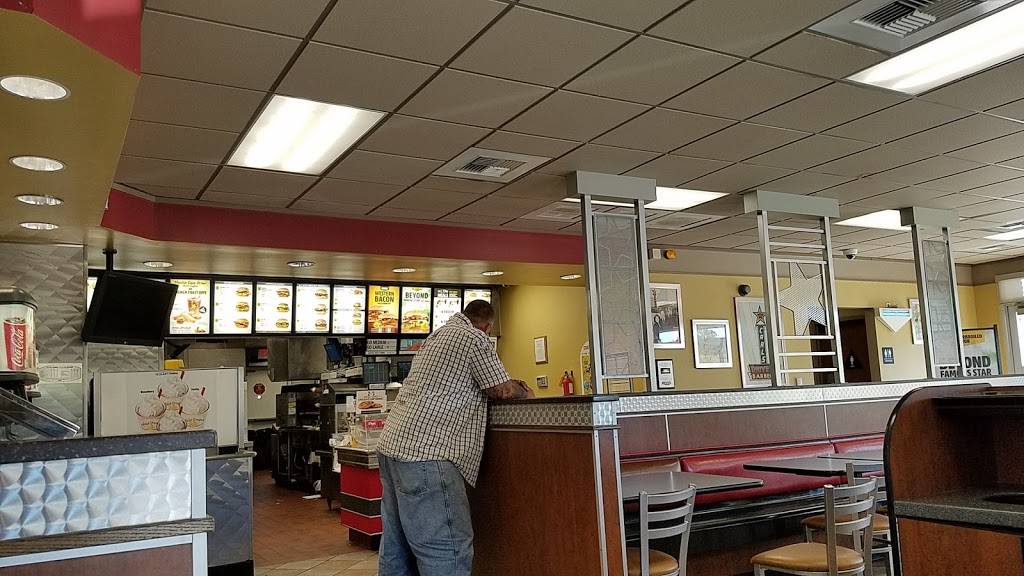 Carls Jr. | restaurant | 15895 Dam Rd Ext, Clearlake, CA 95422, USA | 7079951809 OR +1 707-995-1809