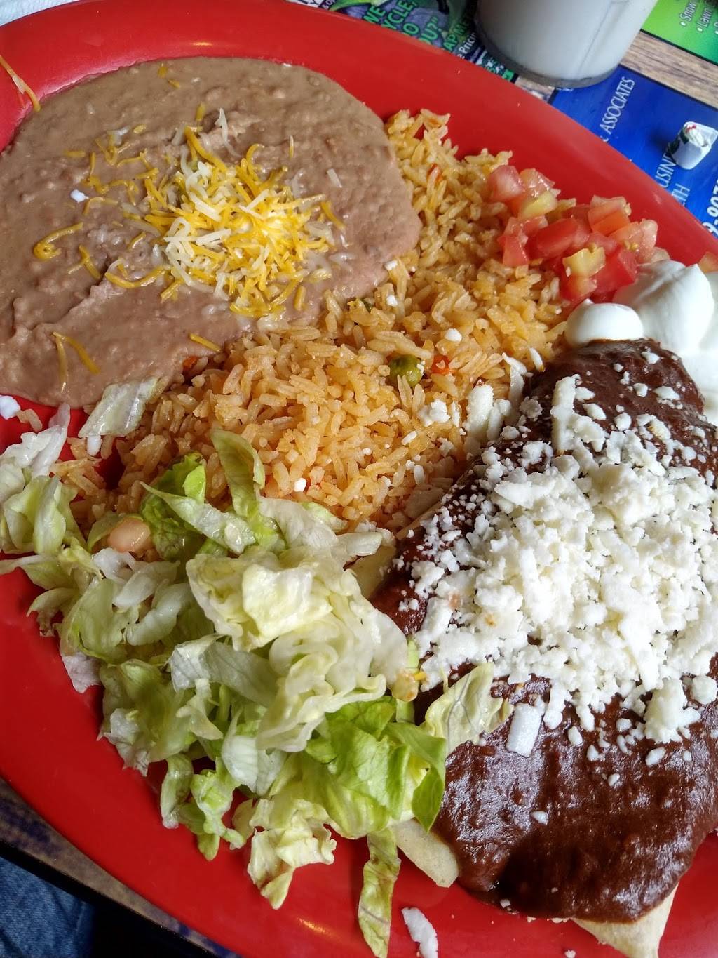 Jalapenos Restaurant | restaurant | 7743 Sashabaw Rd, Village of Clarkston, MI 48348, USA | 2482416394 OR +1 248-241-6394