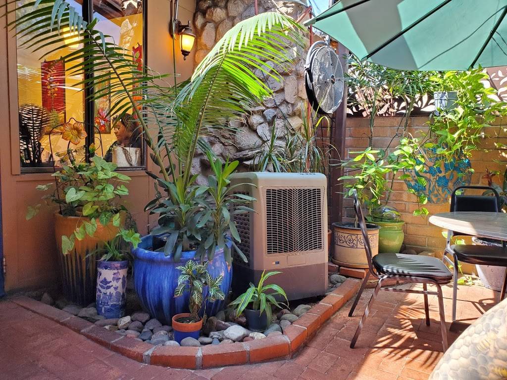 Blue Willow Restaurant & Gift Shop | restaurant | 2616 N Campbell Ave, Tucson, AZ 85719, USA | 5203277577 OR +1 520-327-7577