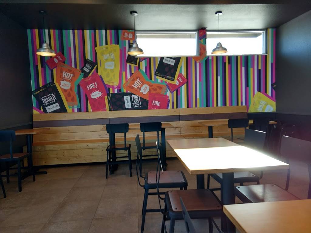 Taco Bell | meal takeaway | 1114 Woodbury Ave, Council Bluffs, IA 51503, USA | 7127961151 OR +1 712-796-1151