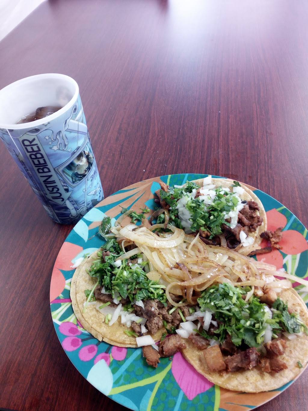 Filibertos Mexican Food | restaurant | 960 E Vista Way, Vista, CA 92084, USA | 7607325880 OR +1 760-732-5880